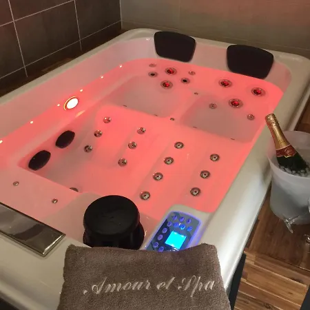 招待所 Amour & Spa *